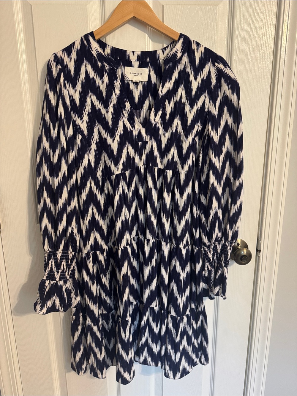 Tuckernuck Pomander Place Navy & White Ikat Kenzo Tiered Mini Dress XL